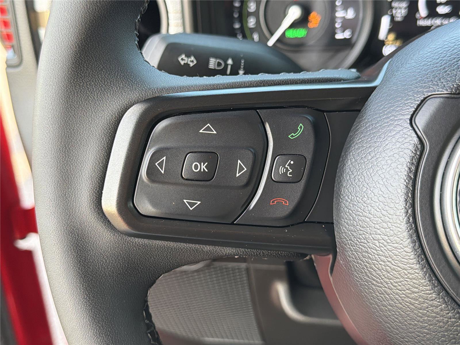 Used 2025 Jeep Wrangler Willys image 25