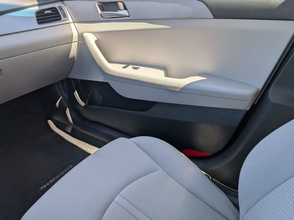 Used 2018 Hyundai Sonata ECO image 15