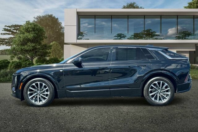 Certified 2024 Cadillac Lyriq Sport w/ LPO, Floor Liner Package AWD/4WD image 7