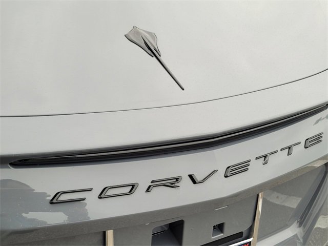 Used 2024 Chevrolet Corvette Stingray image 17