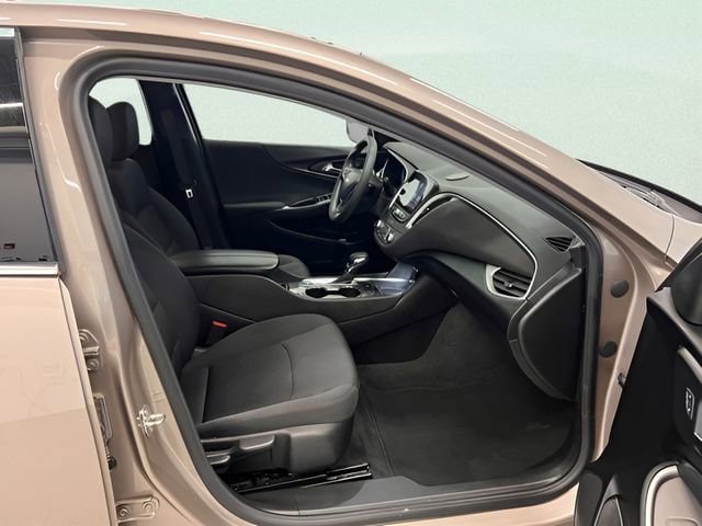 Used 2022 Chevrolet Malibu LT FWD image 10