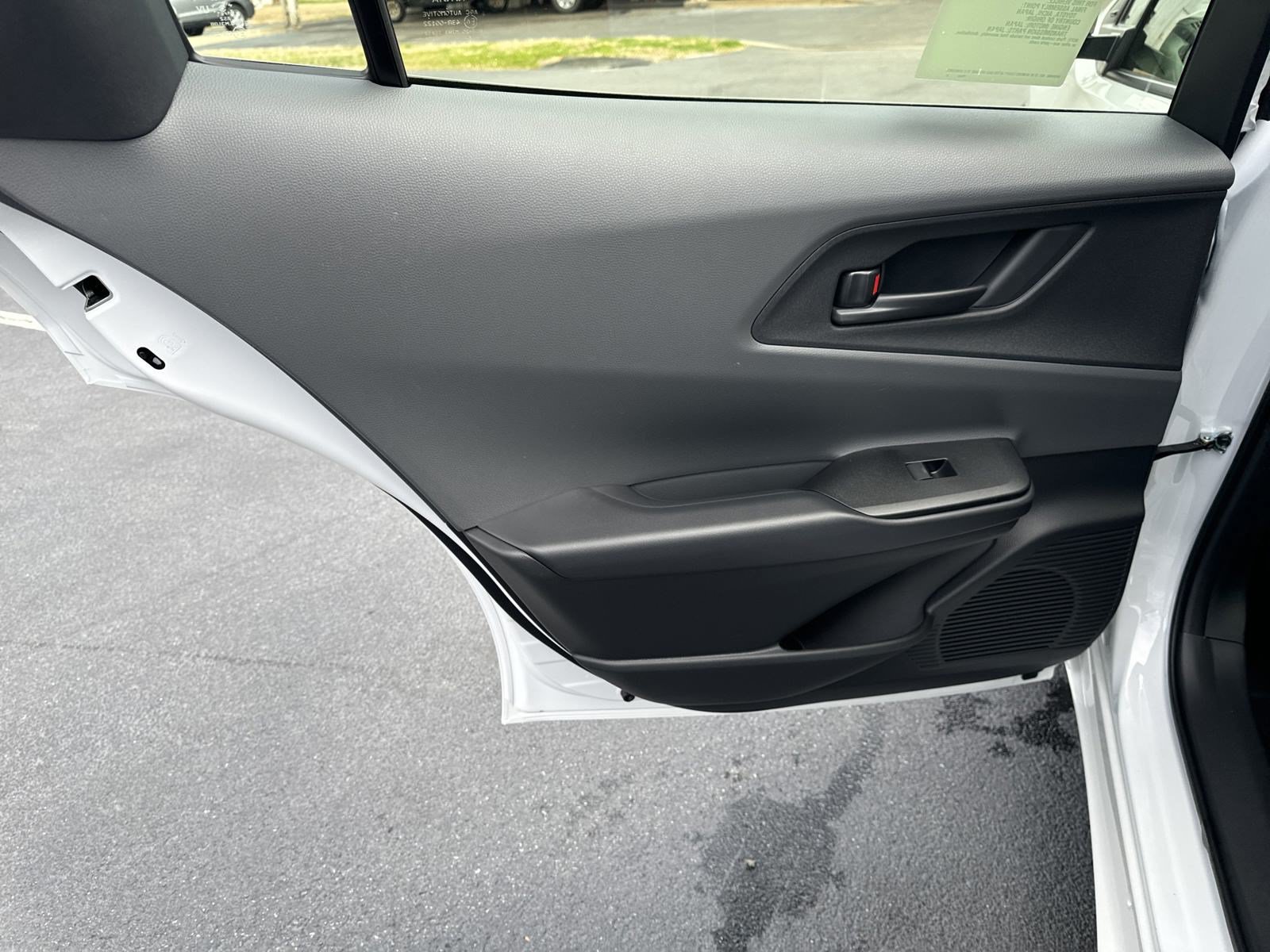 New 2024 Toyota Prius LE FWD image 26