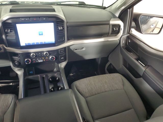Used 2022 Ford F150 XLT w/ Equipment Group 302A High image 17