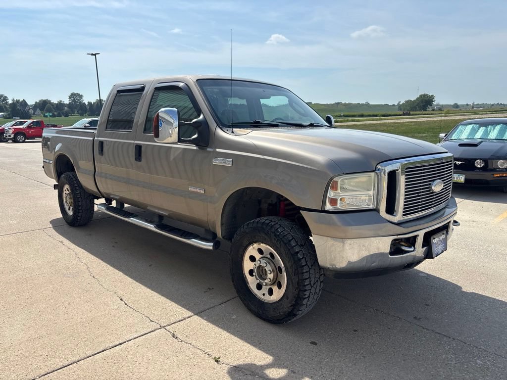Used 2006 Ford F250 4x4 Crew Cab Super Duty image 3