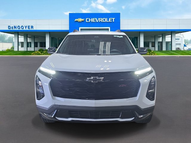 New 2026 Chevrolet Equinox RS w/ Convenience Package III FWD image 3