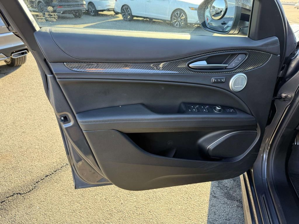 Used 2023 Alfa Romeo Stelvio Quadrifoglio w/ Active Assist Plus Package image 12