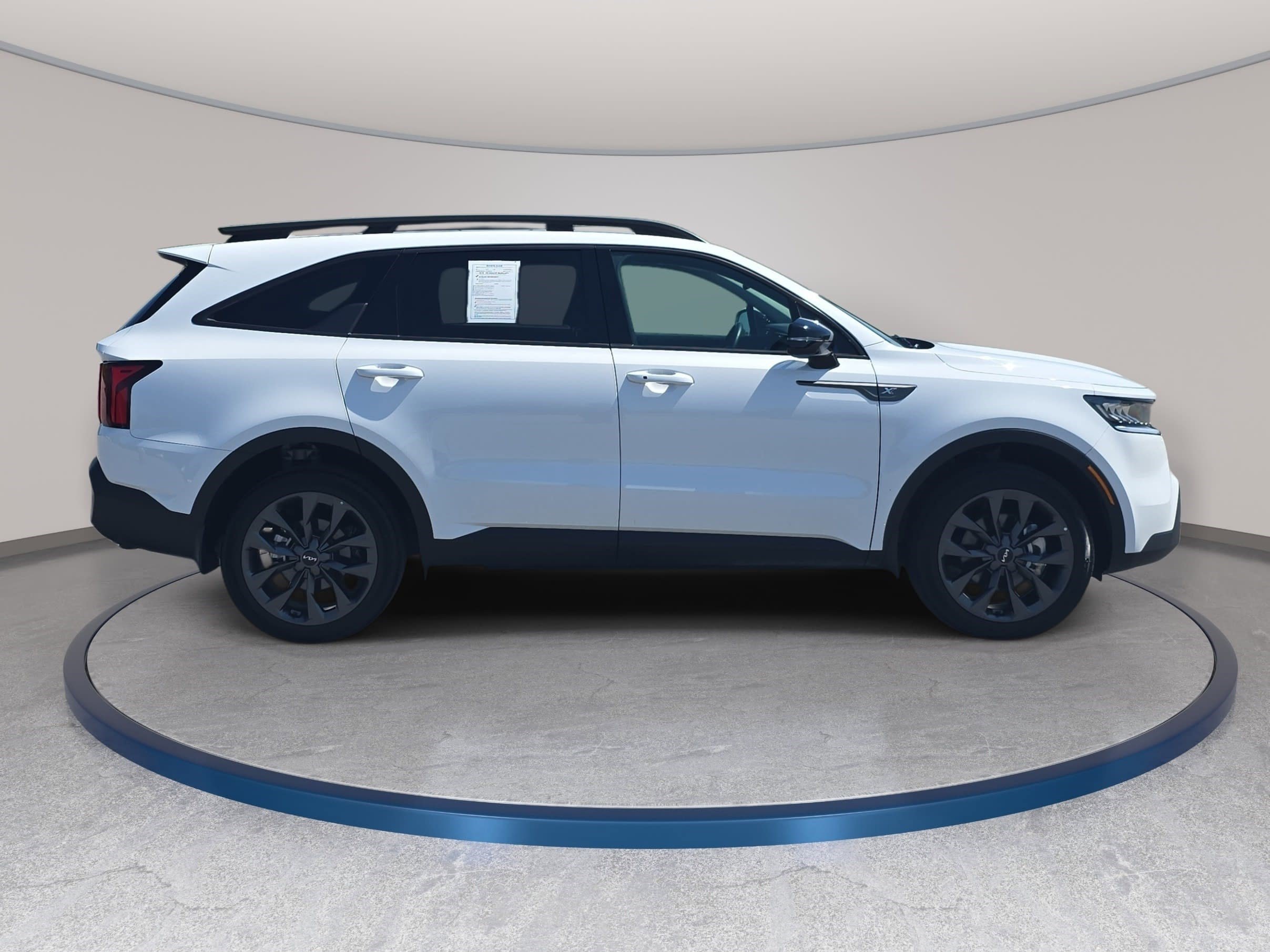 Used 2023 Kia Sorento X-Line EX image 4