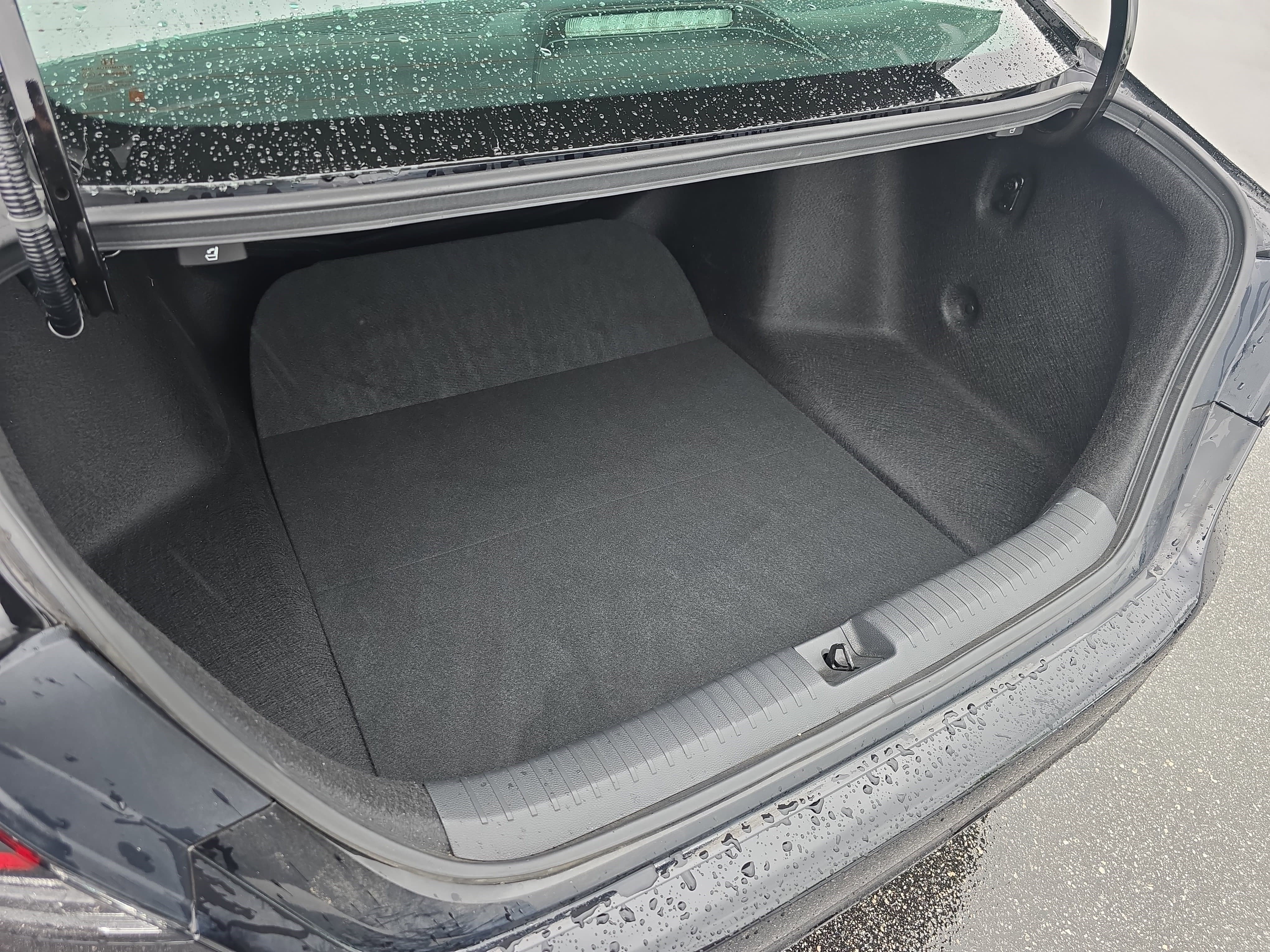 Used 2023 Honda Accord EX image 12
