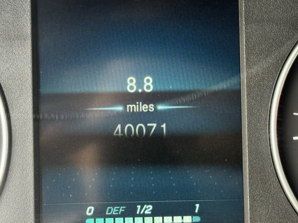 Used 2024 Mercedes-Benz Sprinter 2500 image 50