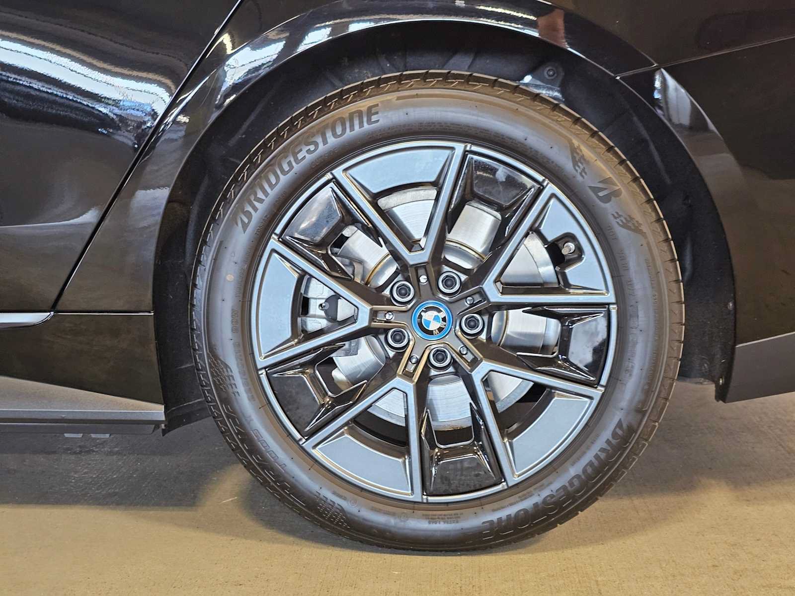 Certified 2023 BMW i4 eDrive35 RWD image 8