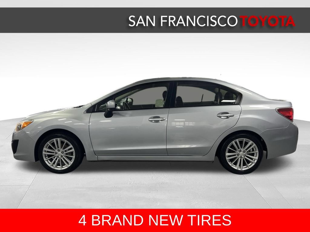 Used 2013 Subaru Impreza 2.0i Premium w/ Alloy Wheel Pkg + Moonroof AWD/4WD image 2