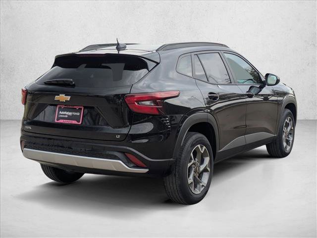 Used 2025 Chevrolet Trax LT image 5