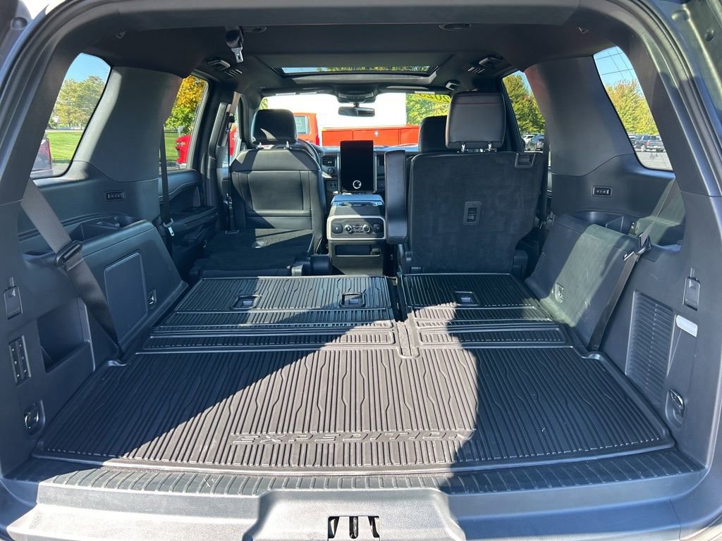 Used 2023 Ford Expedition Limited image 37