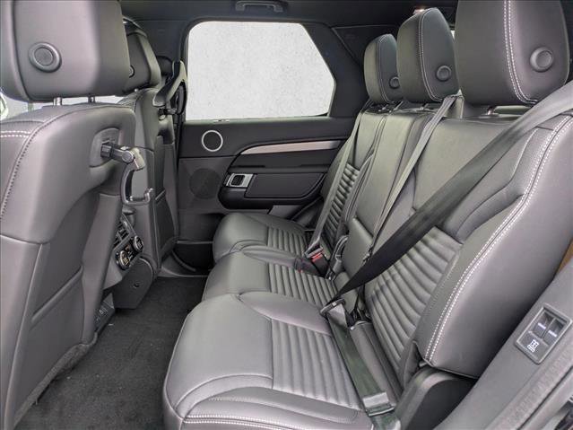 New 2026 Land Rover Discovery Limited Edition image 16