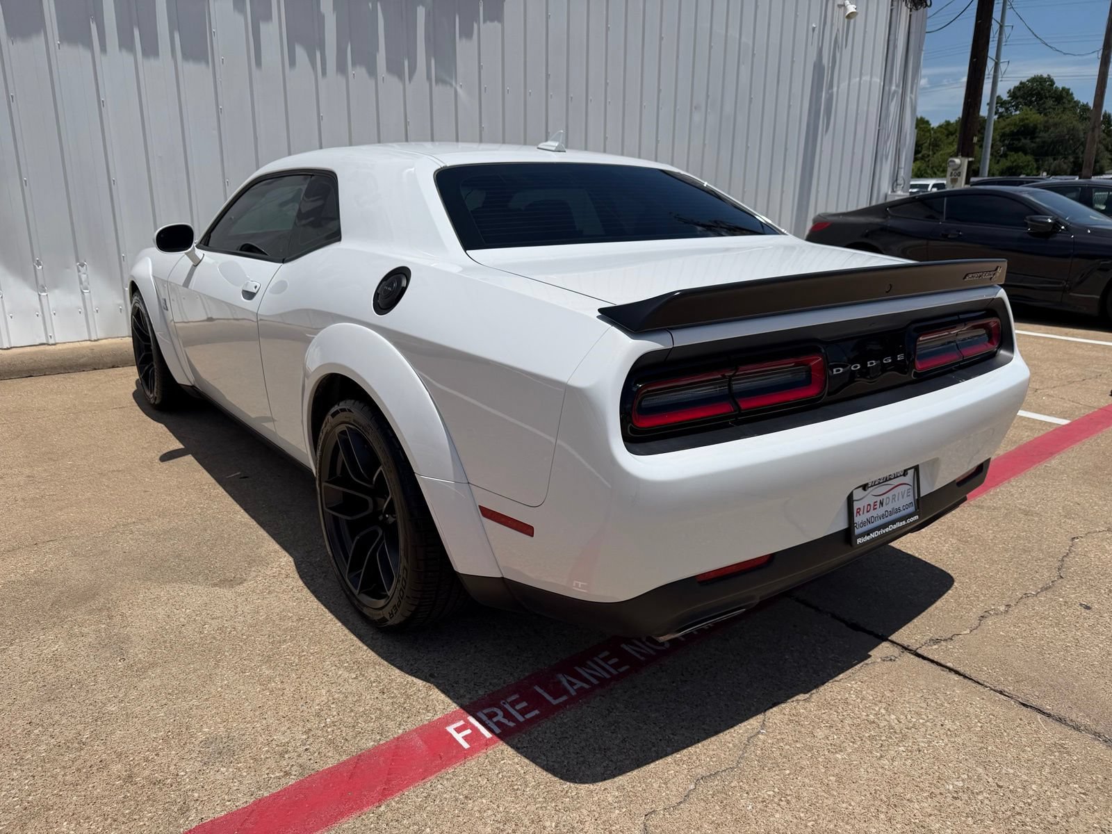 Used 2023 Dodge Challenger R/T Scat Pack RWD image 4