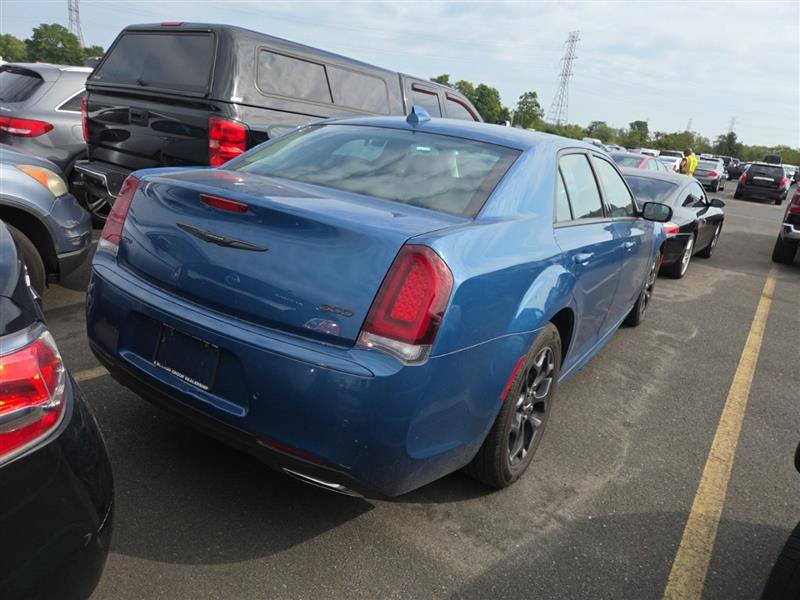 Used 2021 Chrysler 300 Touring L w/ Popular Equipment Group AWD/4WD image 11