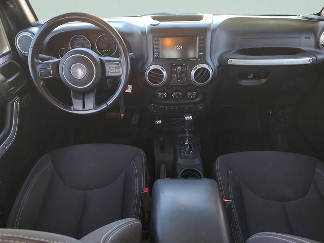 Used 2016 Jeep Wrangler Unlimited Sahara image 9