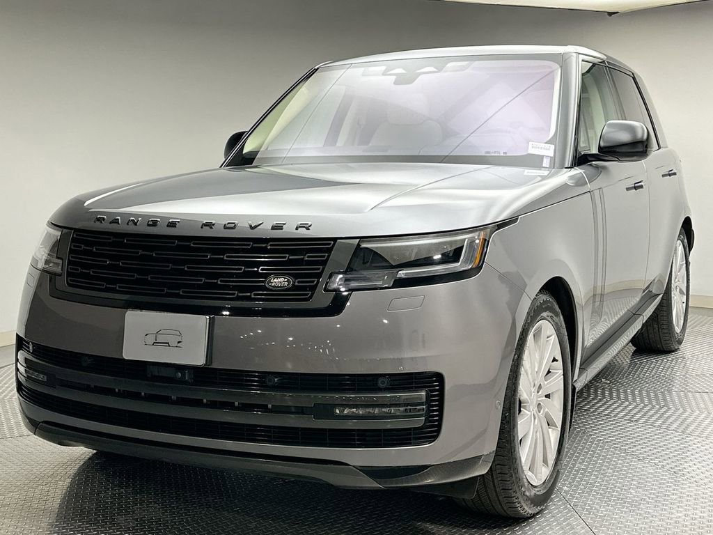 Used 2023 Land Rover Range Rover SE