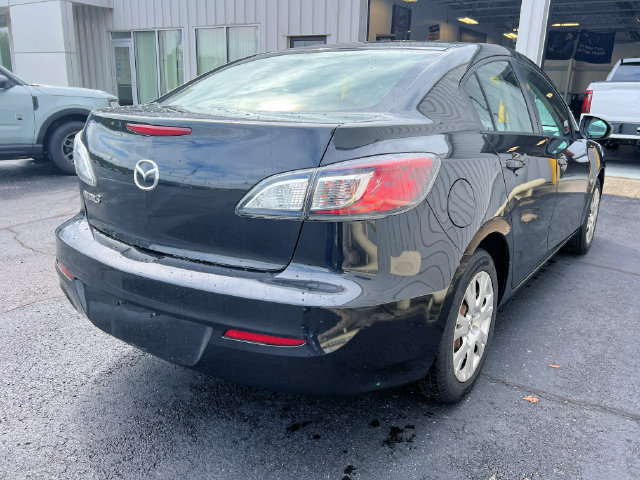 Used 2013 MAZDA MAZDA3 i SV w/ Convenience Pkg FWD image 8
