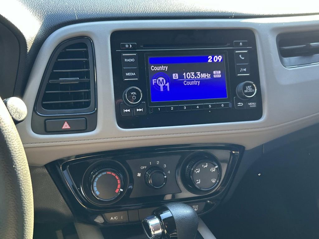 Used 2022 Honda HR-V LX image 21