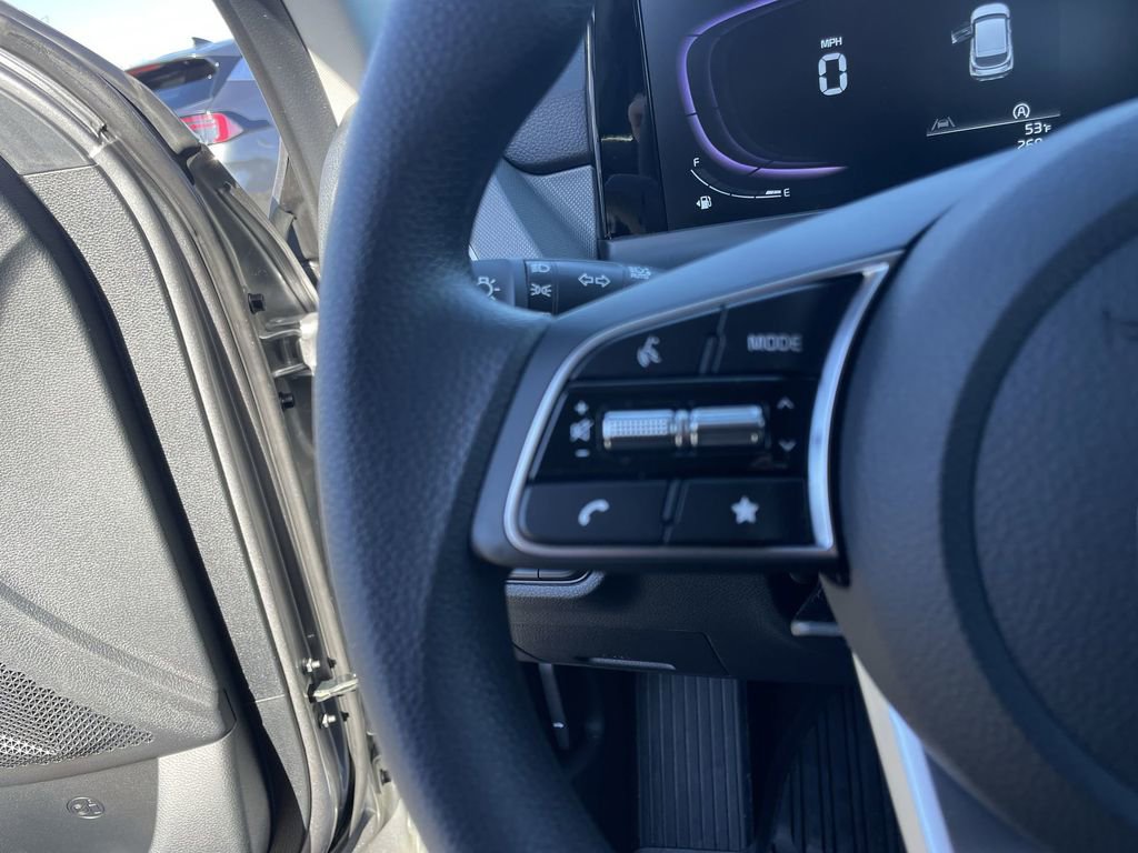 Certified 2026 Kia Seltos LX image 16