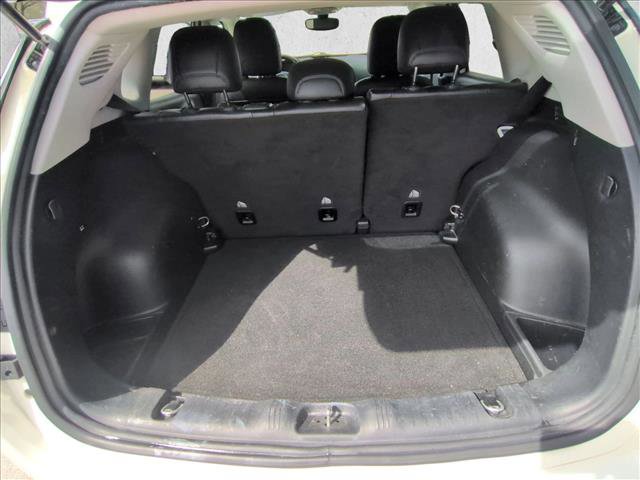 Used 2018 Jeep Compass Latitude w/ Popular Equipment Group image 6