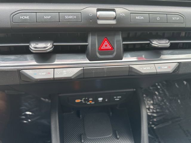 Used 2025 Kia K4 EX FWD image 20