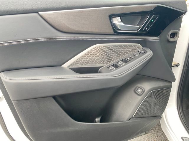 Used 2022 Acura MDX Advance image 16