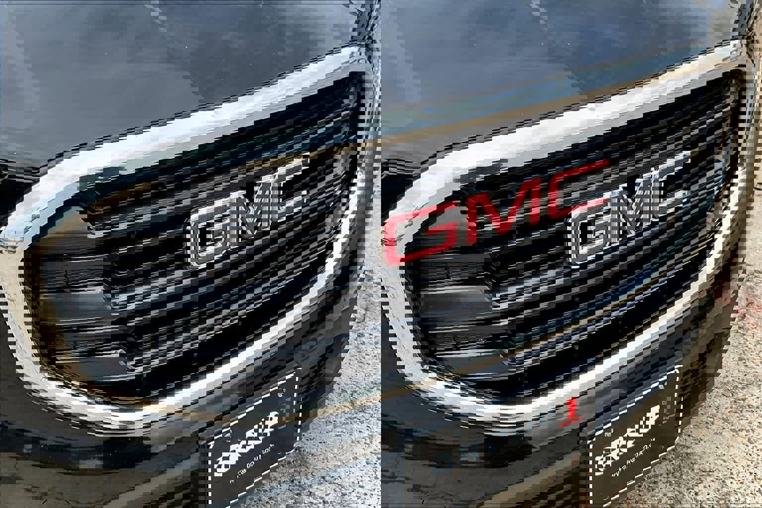 Used 2019 GMC Terrain SLE w/ Driver Convenience Package image 29