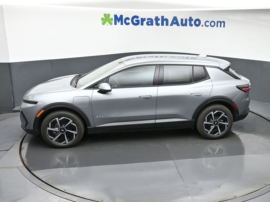 New 2026 Chevrolet Equinox EV LT image 19