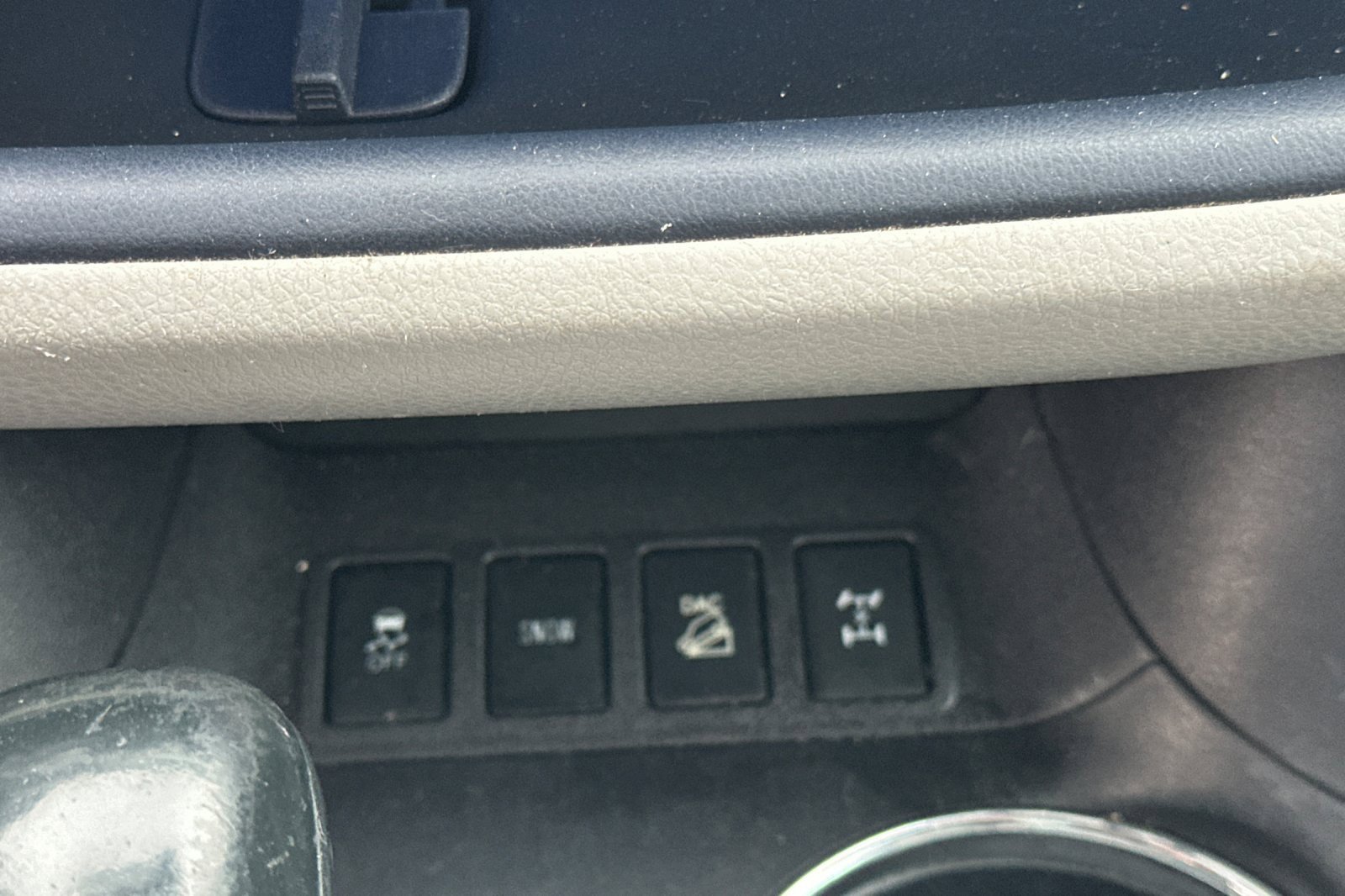 Used 2016 Toyota Highlander Limited image 31