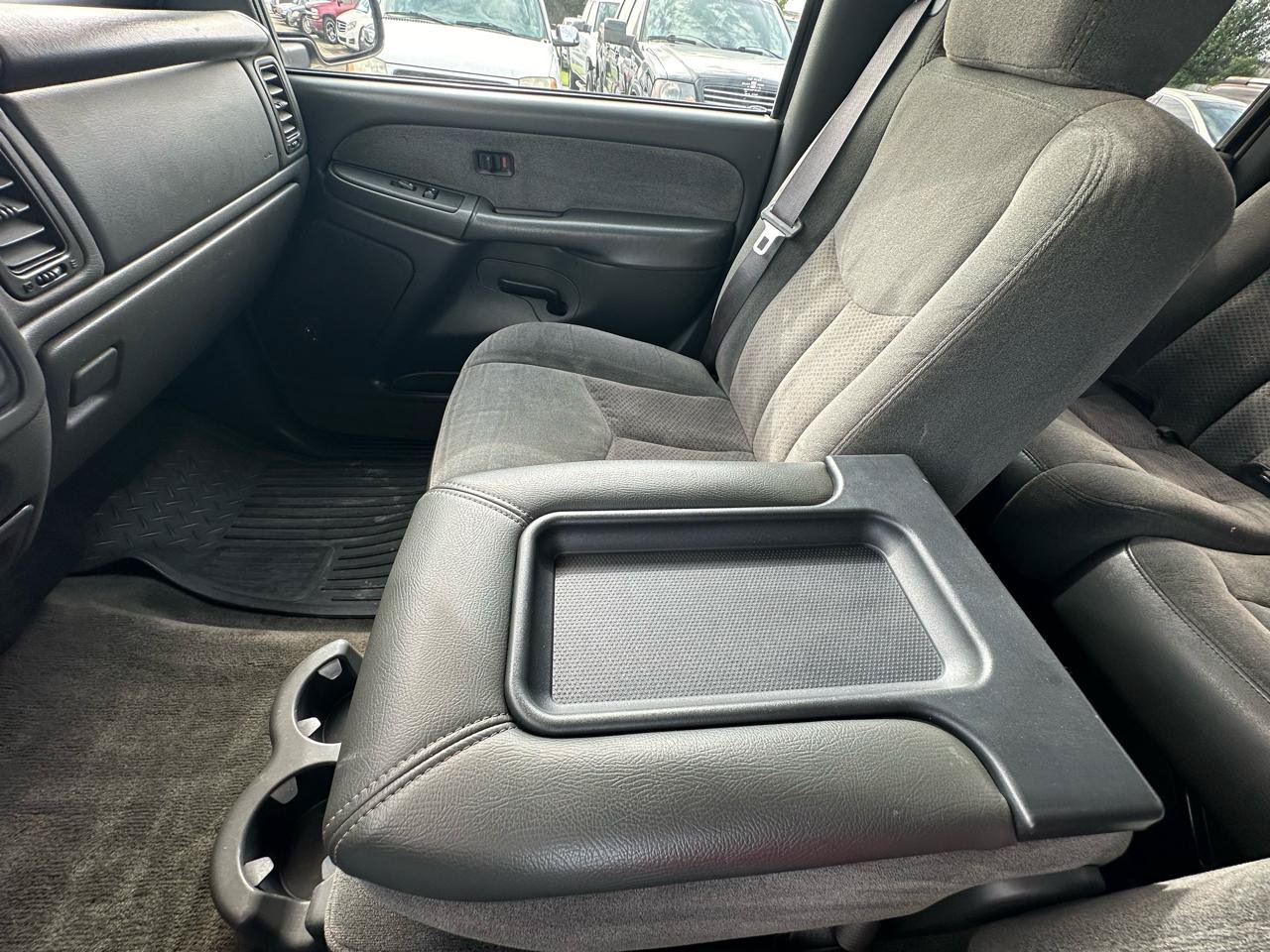 Used 2003 Chevrolet Silverado 2500 LS RWD image 24