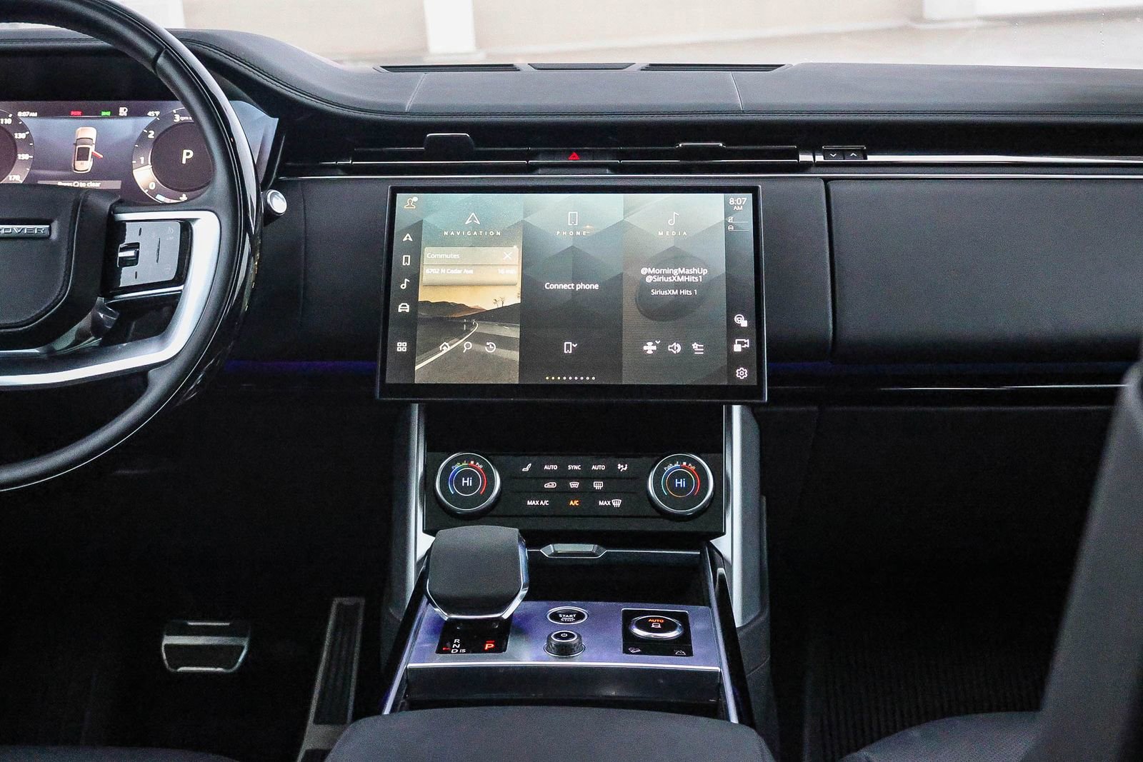 Used 2023 Land Rover Range Rover SE image 23