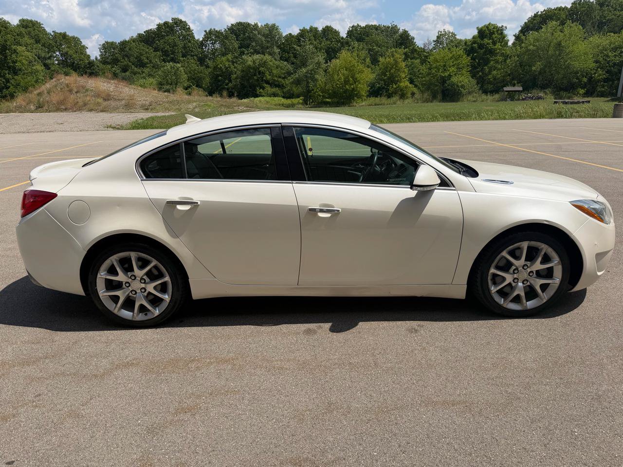 Used 2012 Buick Regal GS FWD image 4