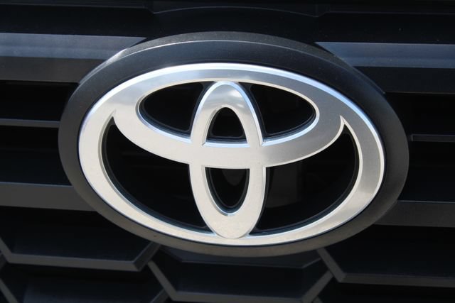 Used 2024 Toyota Tacoma TRD Sport RWD image 8