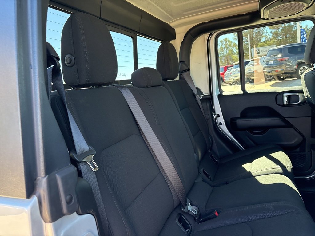 Certified 2023 Jeep Gladiator Overland image 22