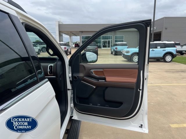 New 2026 Ford Expedition King Ranch AWD/4WD image 39