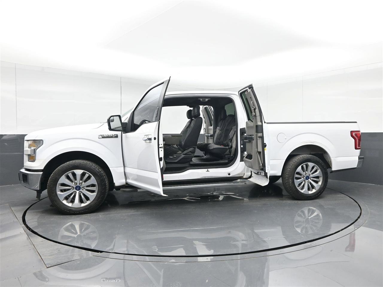 Used 2015 Ford F150 XLT w/ Equipment Group 301A Mid RWD image 37