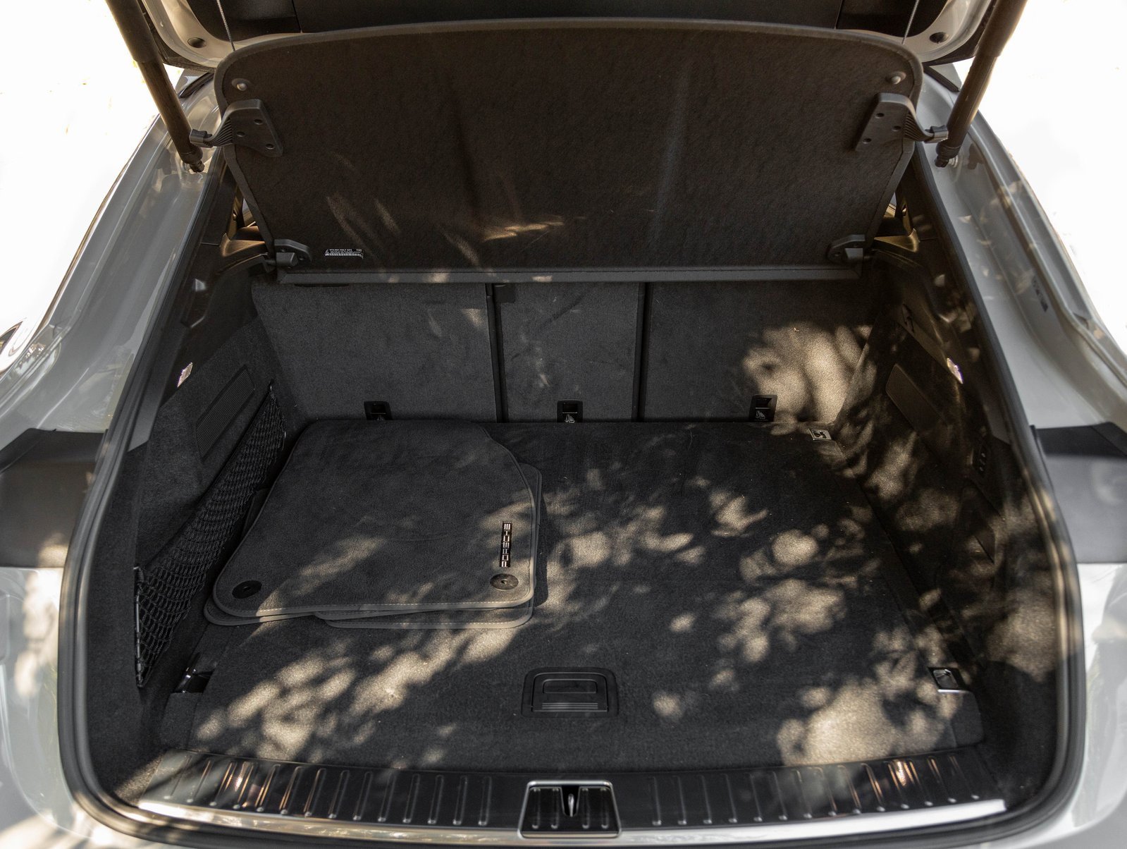 Used 2025 Porsche Cayenne Turbo image 30