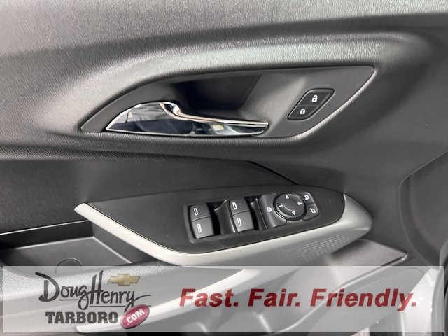 New 2026 Chevrolet Trax RS w/ Sunroof Package image 26