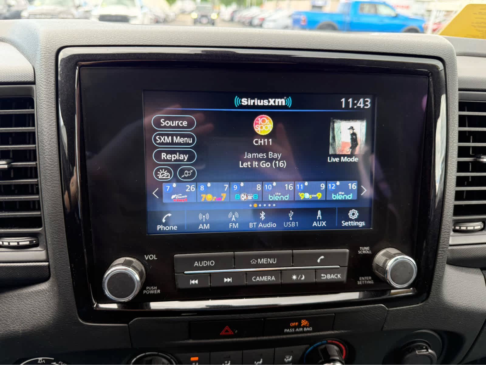 Used 2022 Nissan Frontier S w/ Technology Package AWD/4WD image 18