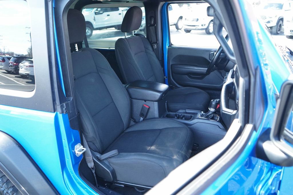 Used 2021 Jeep Wrangler Sport S image 34