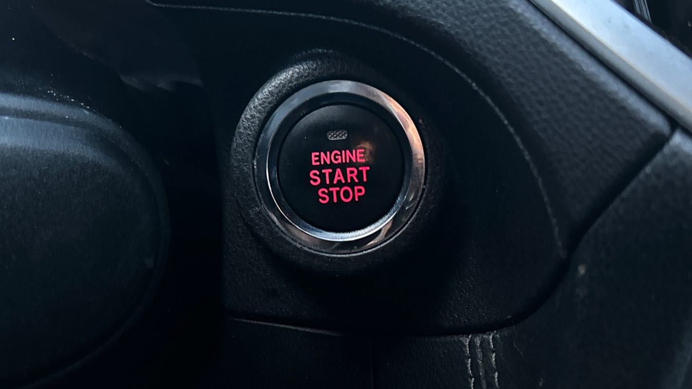 Used 2017 Subaru Impreza 2.0i Limited image 32