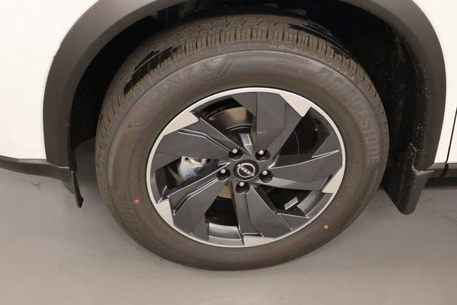 New 2026 Nissan Rogue SV w/ SV Premium Package image 5