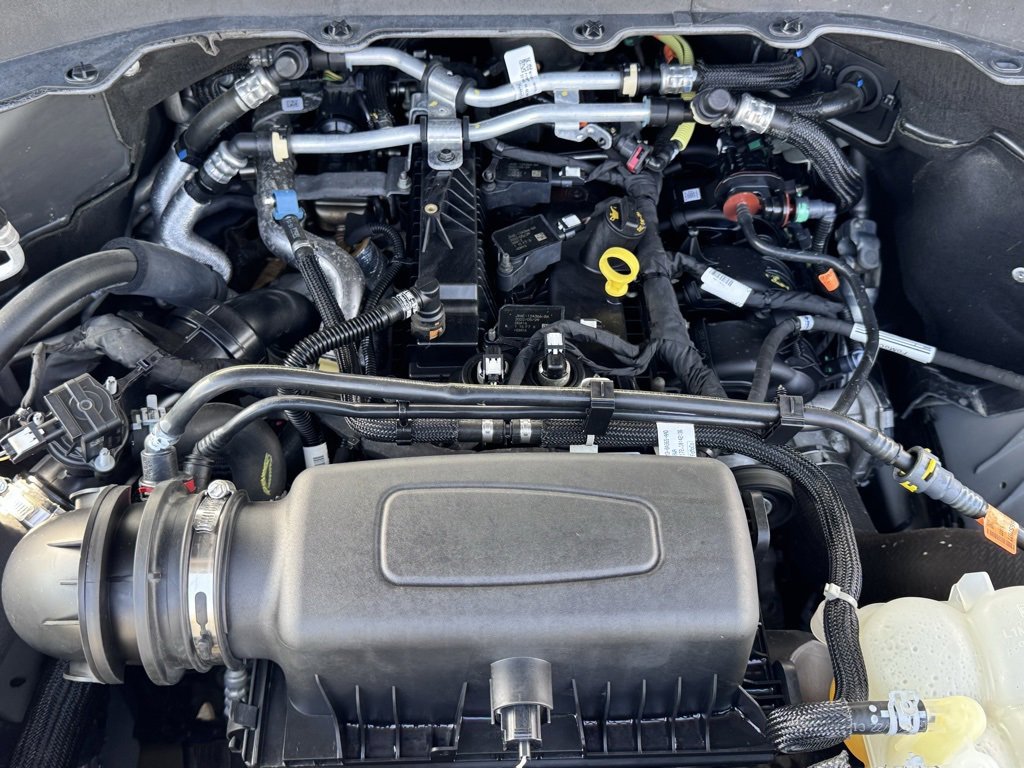 Used 2022 Ford Explorer XLT w/ Equipment Group 202A image 36