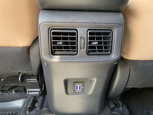 Used 2025 Toyota RAV4 LE AWD/4WD image 31