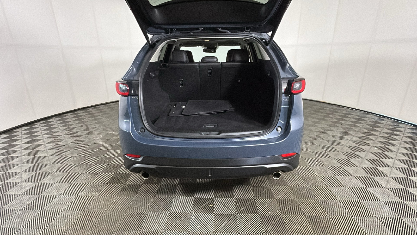 Used 2025 MAZDA CX-5 Carbon Edition AWD/4WD image 31