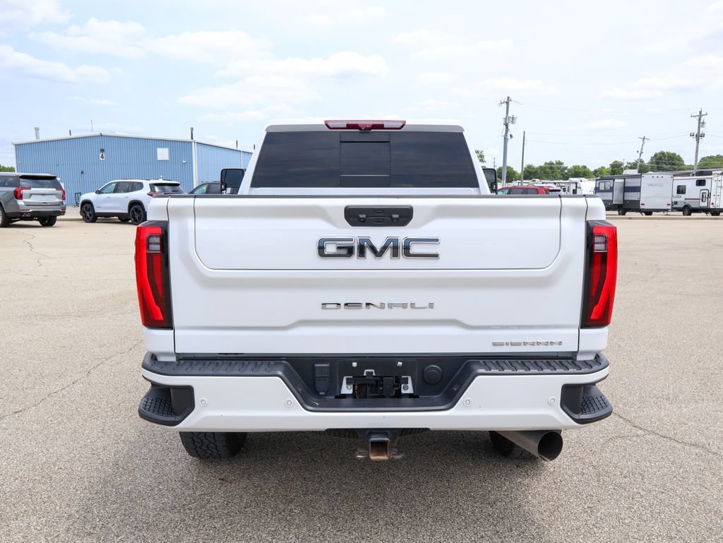 Used 2024 GMC Sierra 2500 Denali Ultimate w/ Max Trailering Package AWD/4WD image 4