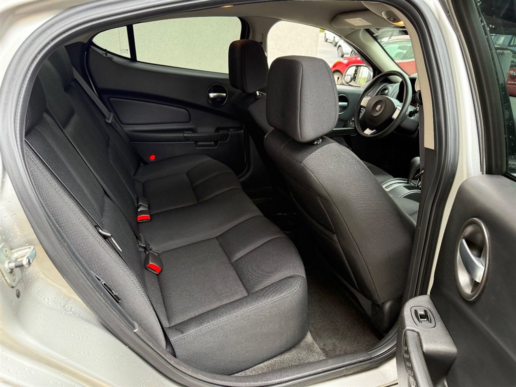 Used 2007 Pontiac Grand Prix FWD image 5