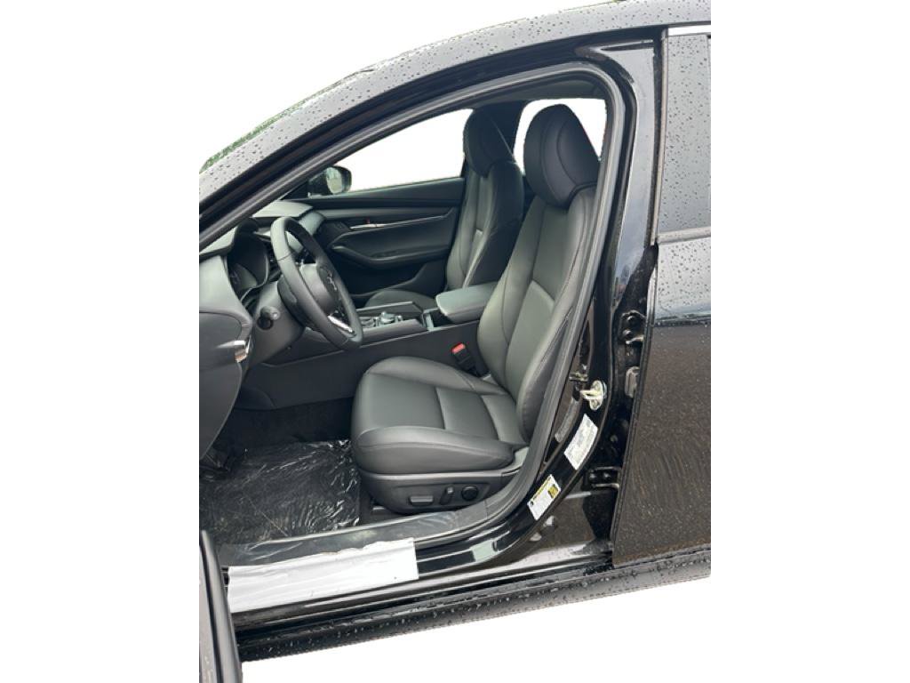 Used 2025 MAZDA MAZDA3 s image 8